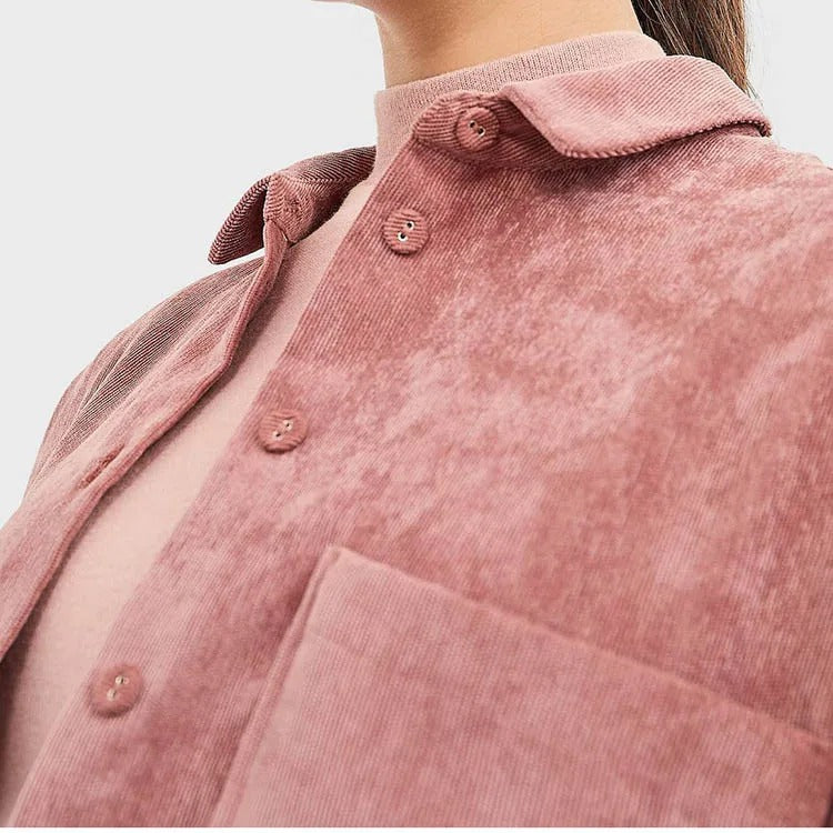 Sztruksowa koszula overshirt w kolorze pudrowego różu